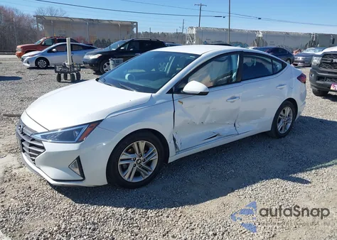 2019 Hyundai Elantra Sel z USA, uszkodzony, nr VIN 5NPD84LF7KH403609